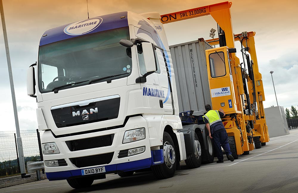 Industrial photography by Peter Ashby-Hayter: transport photo for JF Hillebrand Group