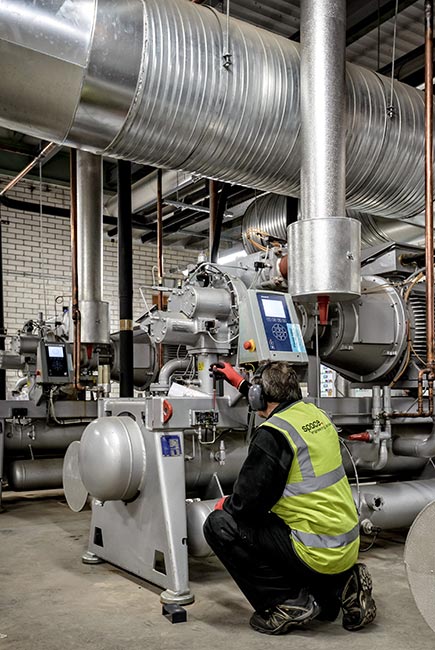 Industrial photography by Peter Ashby-Hayter: Space Engineering