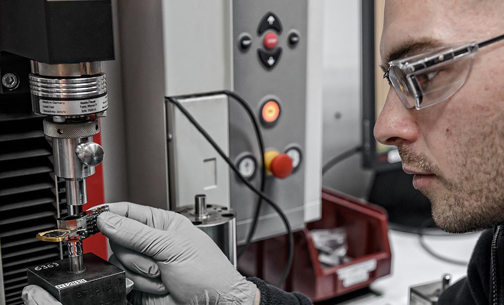 Industrial photography by Peter Ashby-Hayter at Rencol Components