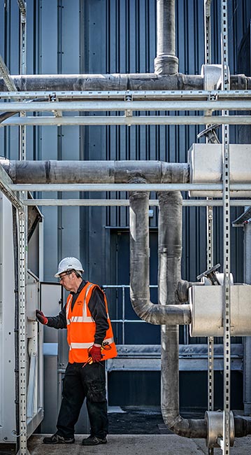 Industrial photography by Peter Ashby-Hayter: Space Engineering