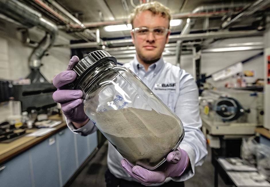Industrial photography by Peter Ashby-Hayter: BASF Metals Recycling